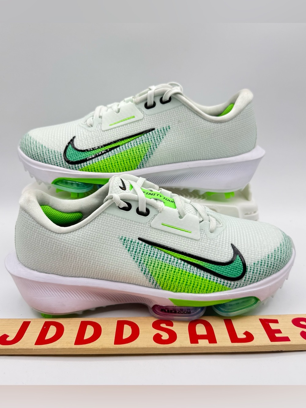 Nike Zoom Infinity Tour 2 Golf Shoes Barely Green FD0218-300 Men’s Sz 5 W

New
